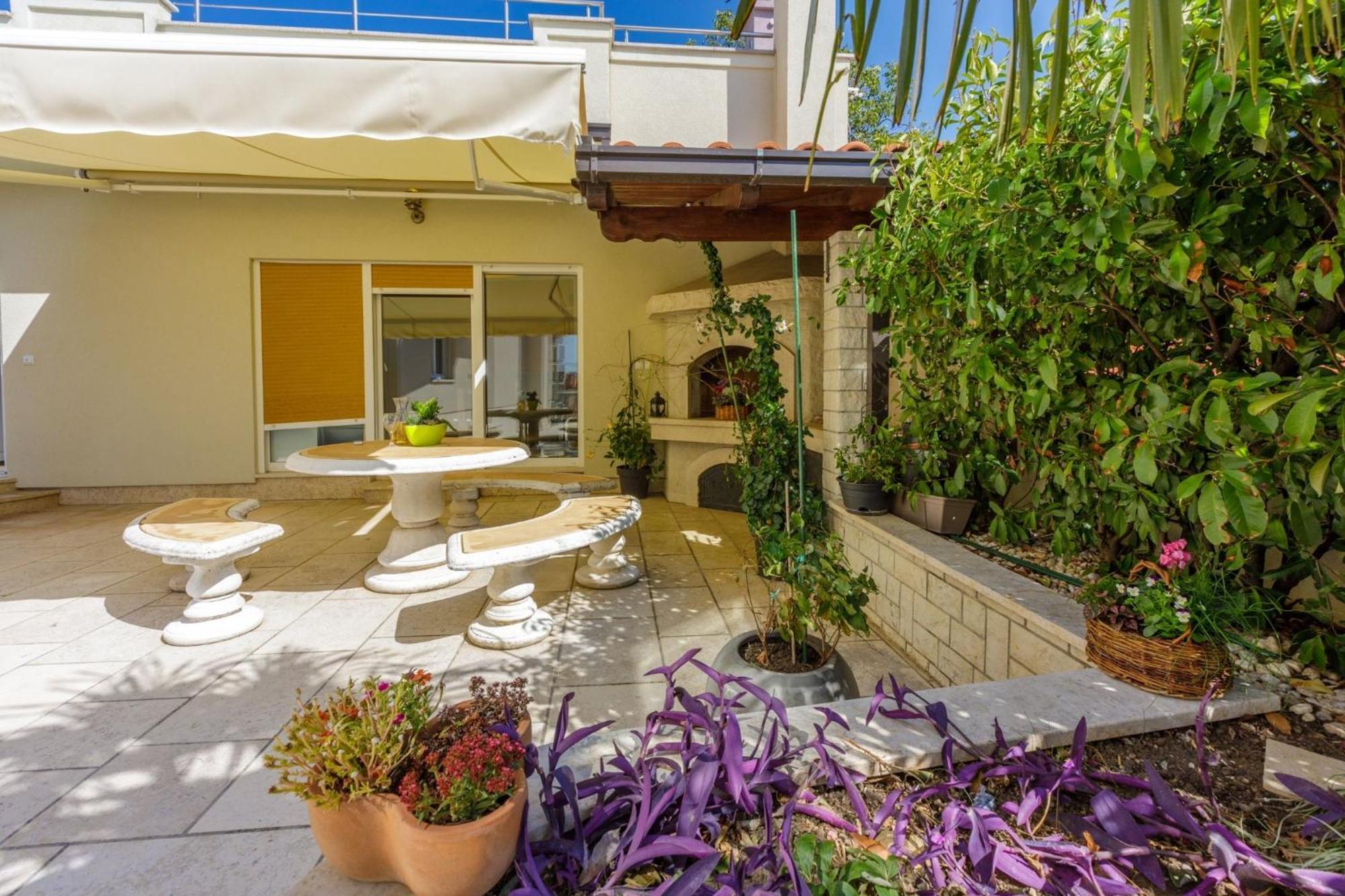 Dita A Crikvenica Exterior foto
